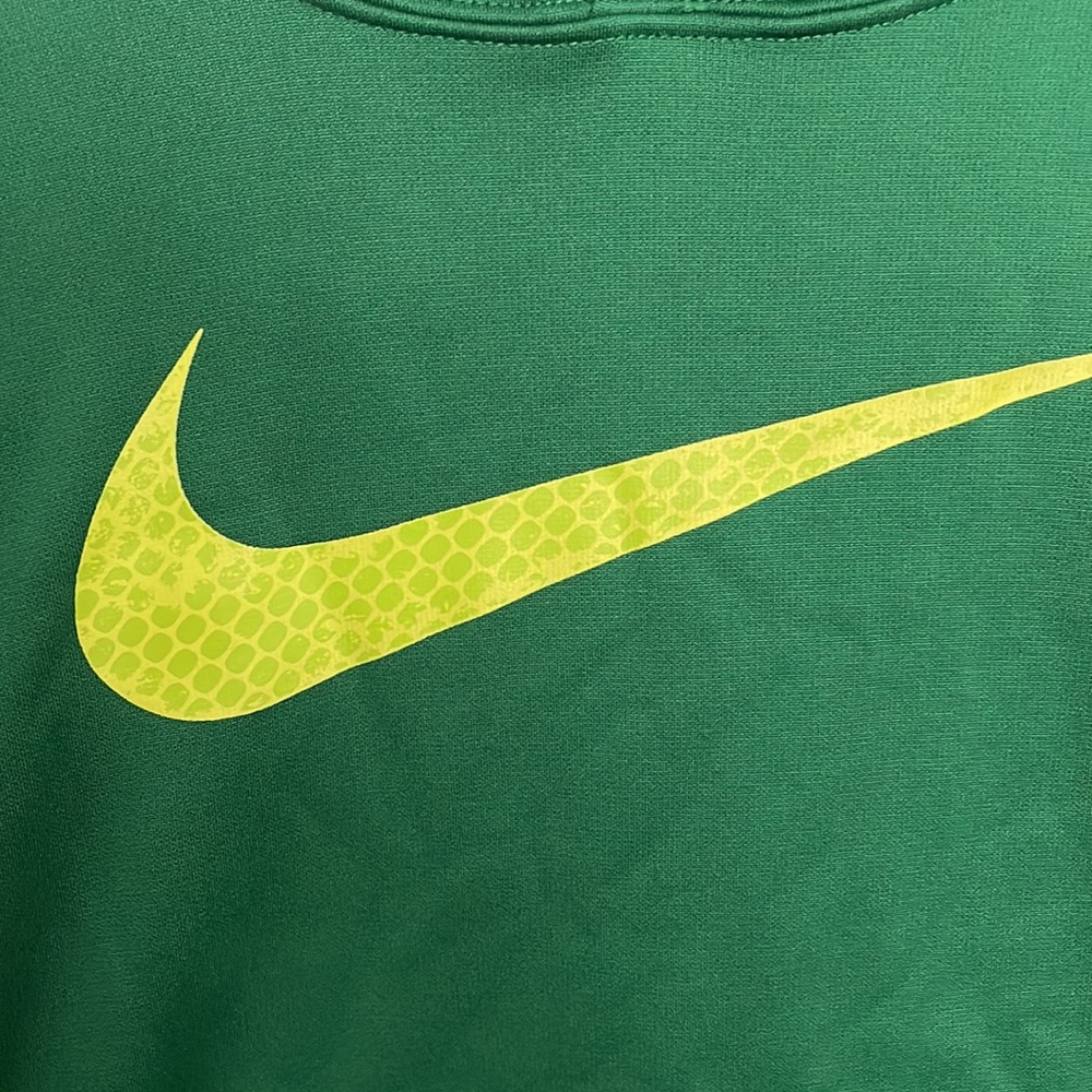 Nike youth sweatshirt - Picture 2 of 8